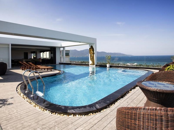 Những hồ bơi khách sạn đẹp nhất ở Đà Nẵng