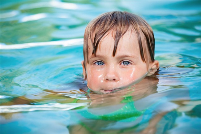 Phương pháp Dạy Bơi cho Trẻ mà các bậc phụ huynh phải biết