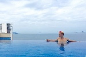 Hồ bơi vô cực cao nhất tại Nha Trang