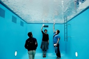 Khám phá hồ bơi gây ảo giác tại Nhật Bản khiến nhiều người tò mò