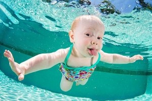 Xây dựng hồ bơi an toàn cho trẻ em